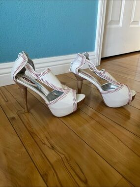 White Peep Toe Platform Heels with Red Stitch Detail. Baseball heel